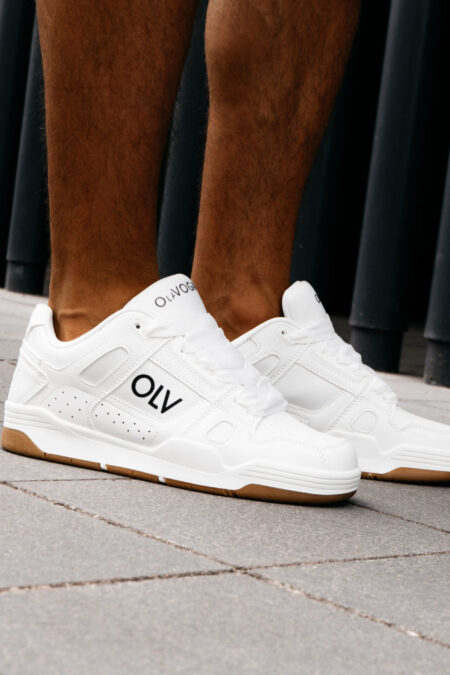 ola voga asher ferfi cipo