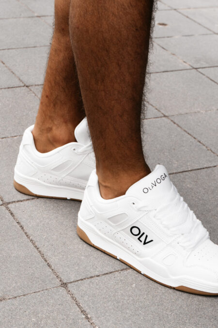 ola voga asher ferfi cipo