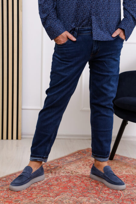 Avantgard_Collection_ferfi_farmer_enyhen_szukitett_szarral