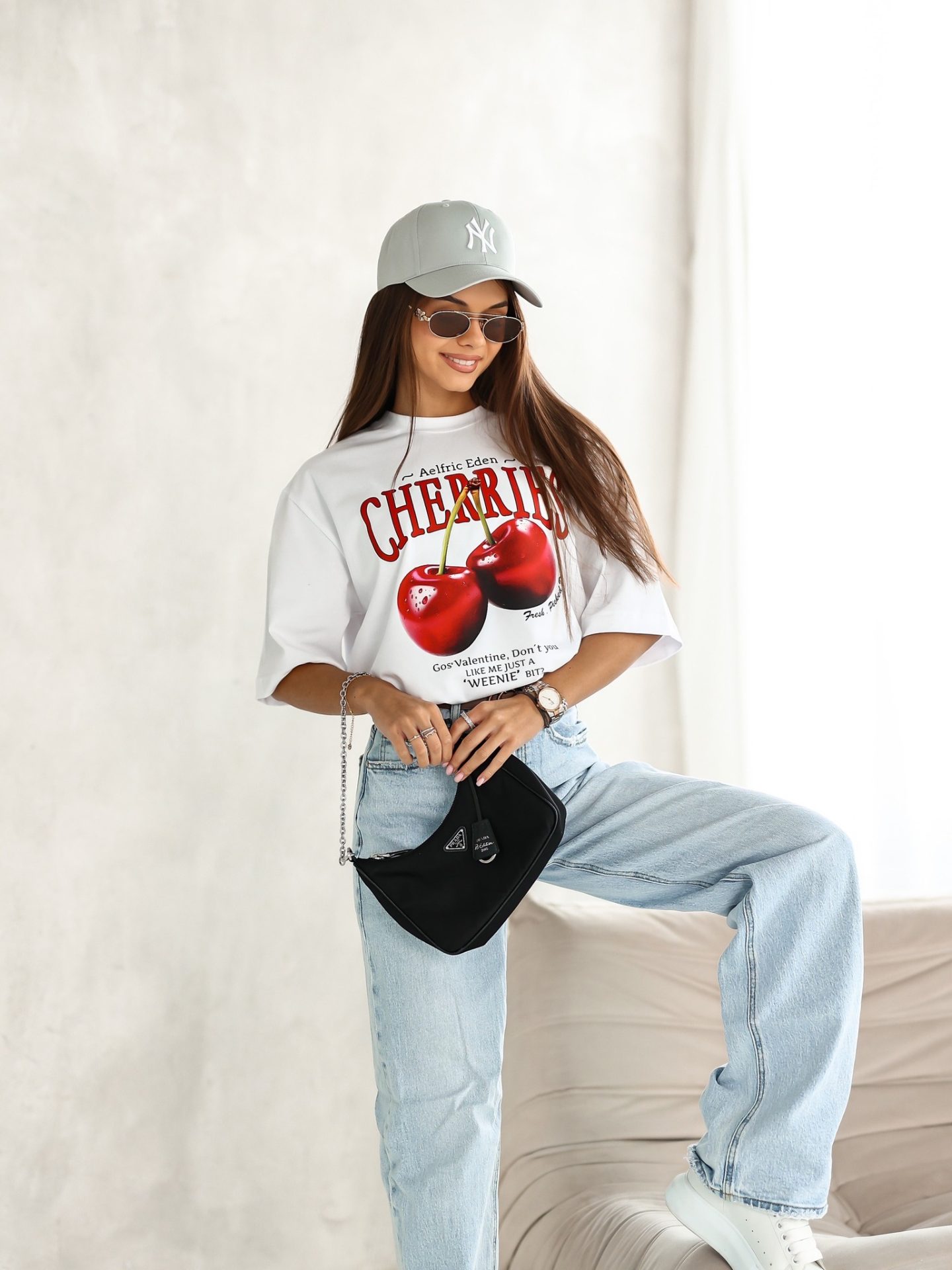 avantgard_collection_noi_polo_amalfi_cherry_limitalt_kiadas_2025_tavasz_Minnie_feher_