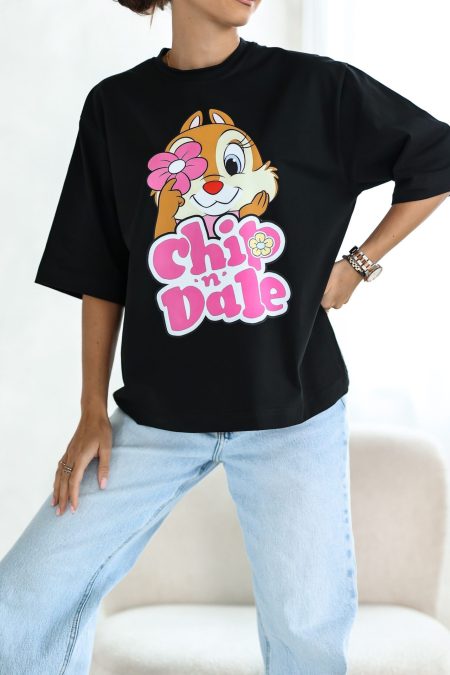 A fekete színű, vidám és stílusos ENISA Chip and Dale rövid ujjú tavaszi női póló elasztikus pamut anyagból készült, kényelmes és egyben igazi csajos modell.