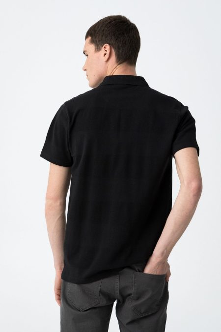 Avantgard_collection_2025_tavasz_Tiffosi_charles_ferfi_rovid_ujju_pamut_galleros_fekete_polo