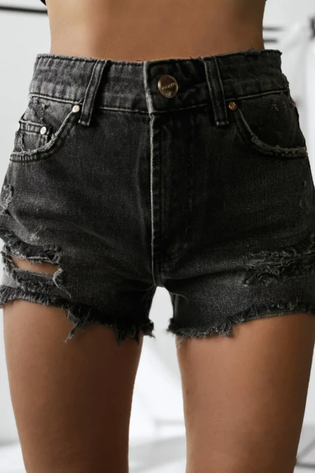 avantgard_collection_OLAVOGA_noi_rovidnadrag_nyar_2025_