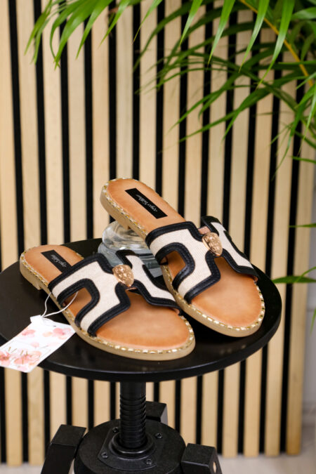 avantgard_collection_MayoChix_papucs_fekete_feher_elegans_nyar_2025_