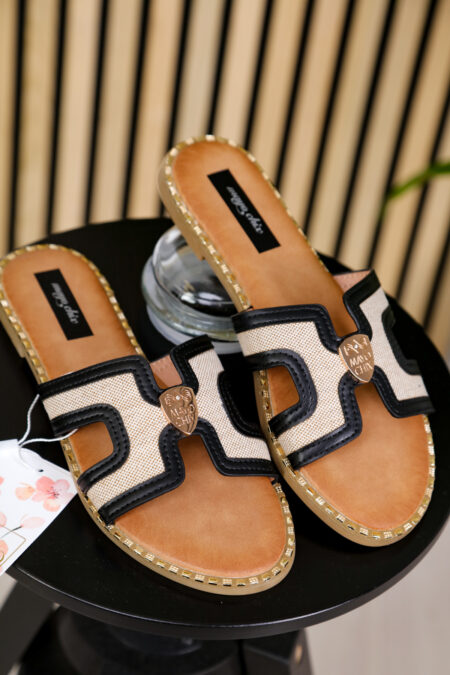 avantgard_collection_MayoChix_papucs_fekete_feher_elegans_nyar_2025_