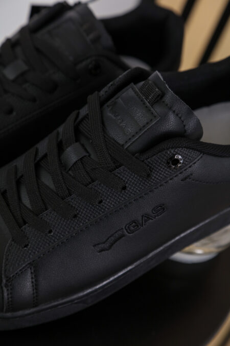 avantgard_collection_GAS_sportos_ferfi_cipo_fekete_feher_2025_OSZ_