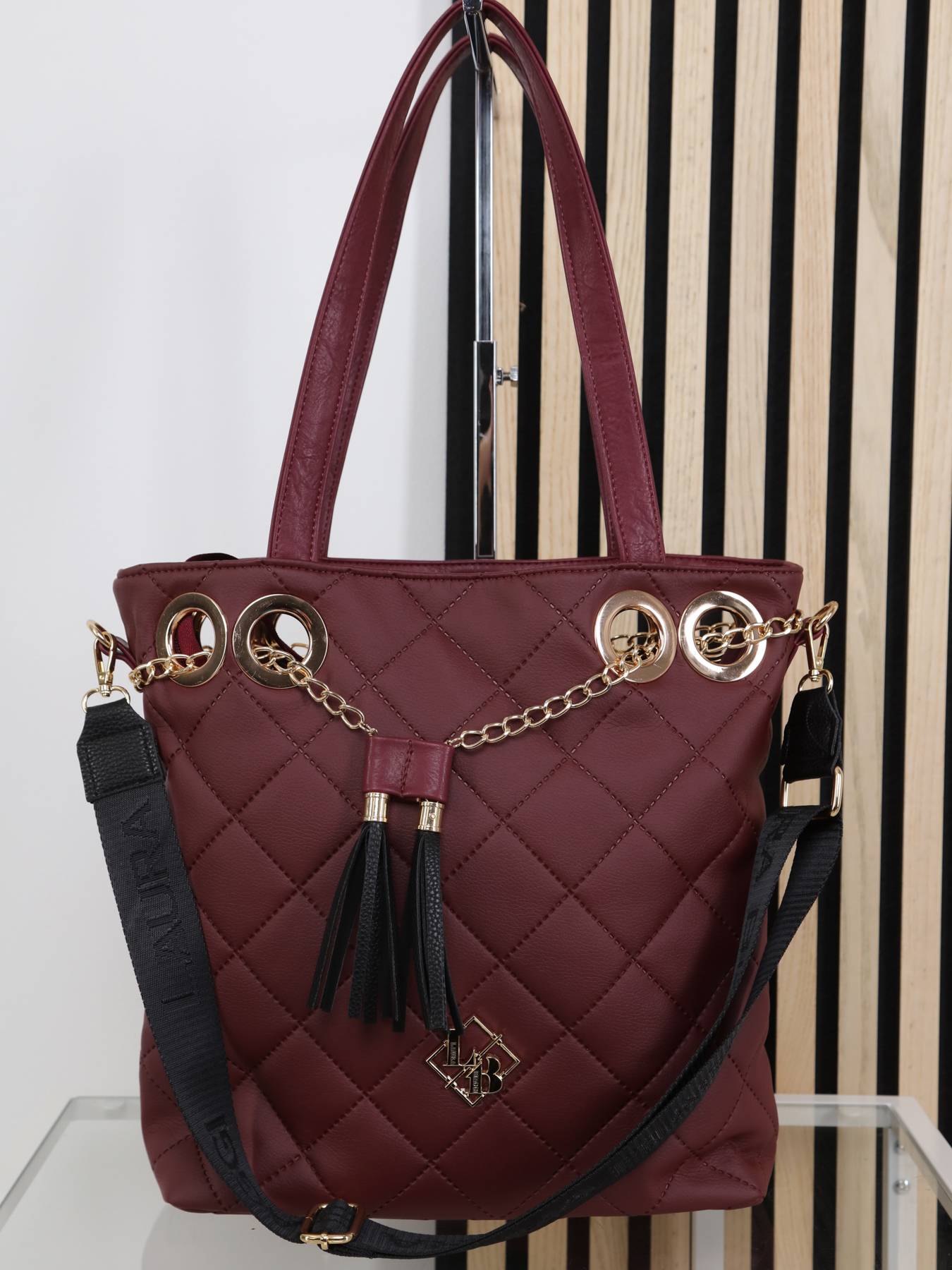 avantgard_collection_noi_bor_taskak_bordo_elegans__laura_biaggi_2025_osz