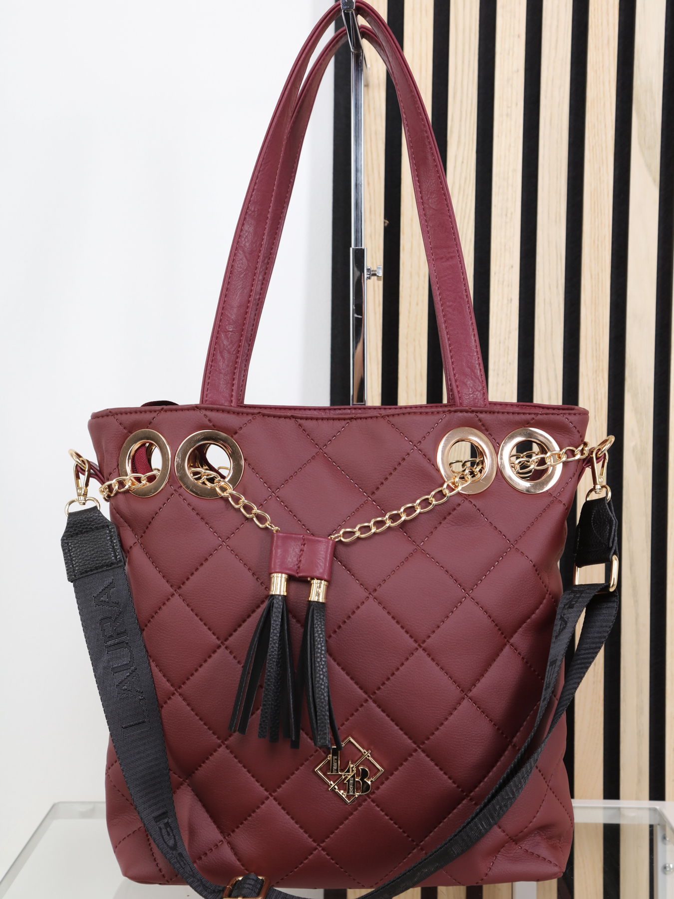 avantgard_collection_noi_bor_taskak_bordo_elegans__laura_biaggi_2025_osz