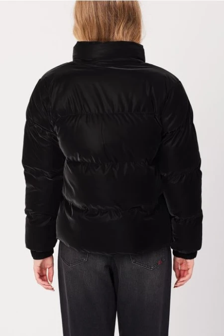 Avantgard_Collection_RETRO_JEANS_noi_steppelt_kabat_2025_osz