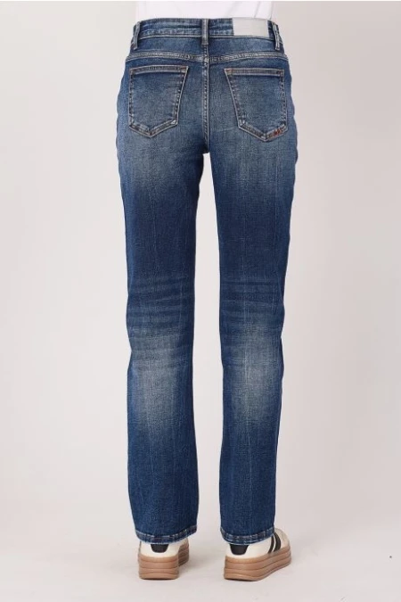 Avantgard_Collection_RETRO_JEANS_noi_farmer_2025_osz