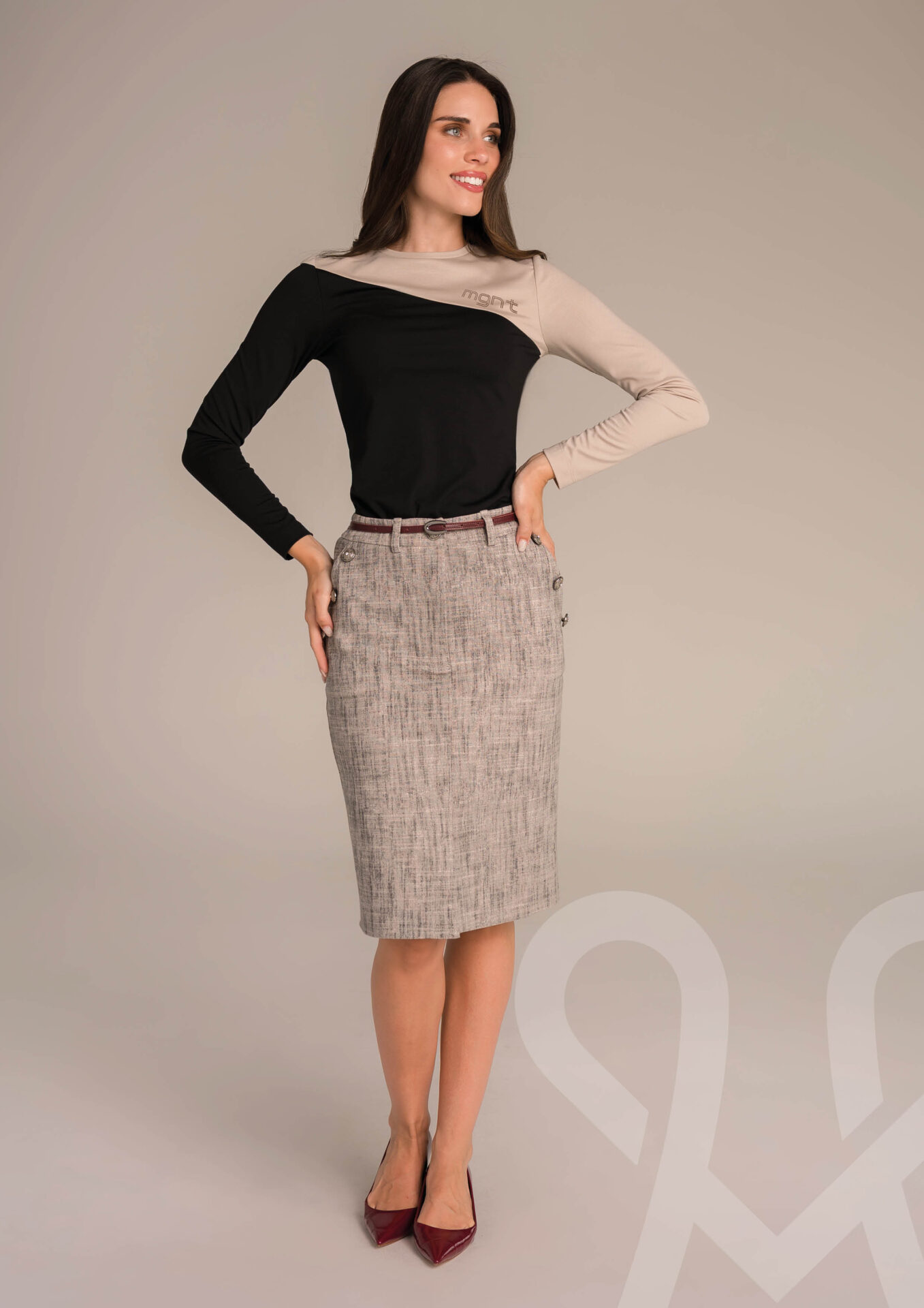 Avantgard_Fashion_magenta-hosszu-ujju-felso-2025_osz_