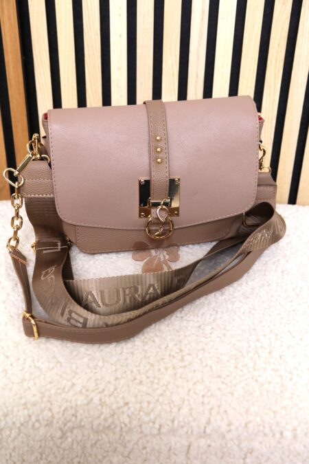 Avantgard_Collection_noi_taska_2025_osz