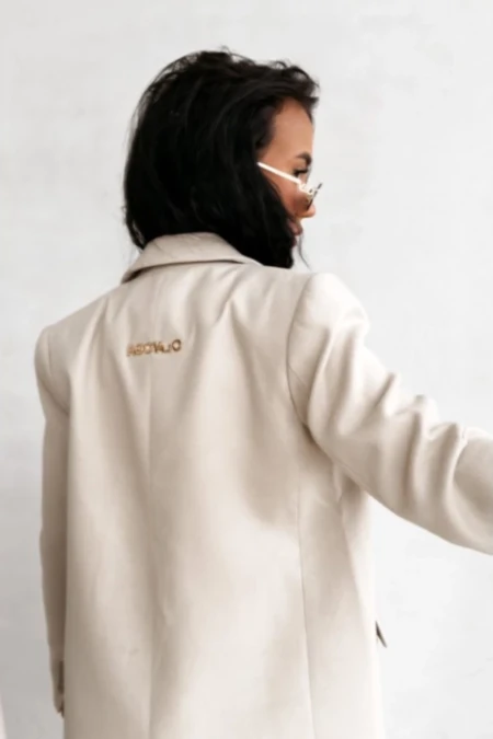 Avantgard_Collection_OLA_VOGA_noi_atmeneti_kabat_2026_tavasz_