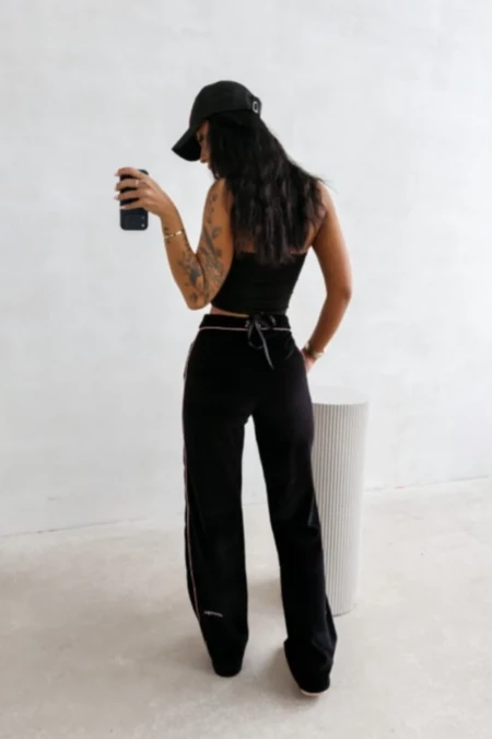 Avantgard_Collection_OLA_VOGA_noi_melegito_nadrag_2026_tavasz_