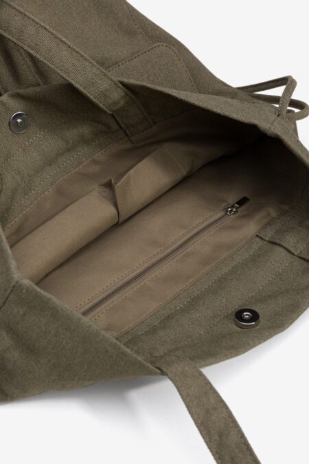 Avantgardfashion_2026_tavasz_Tiffosi_ferfi_taska_