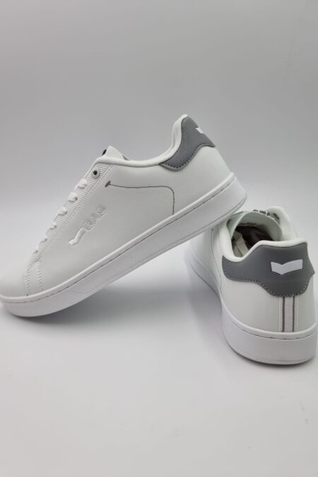 avantgardfashion_tavasz_2026_ferfi_cipo_GAS