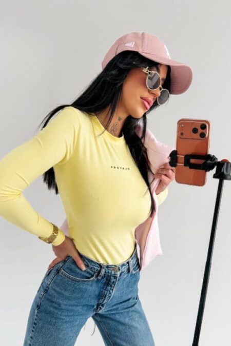 avantgardfashion_tavasz_2026_NOi_polo_OLA_vOGA_