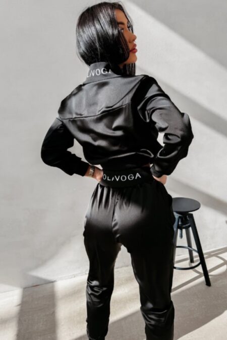 Avantgardfashion_2026_tavasz_Ola_Voga_melegito_szett_