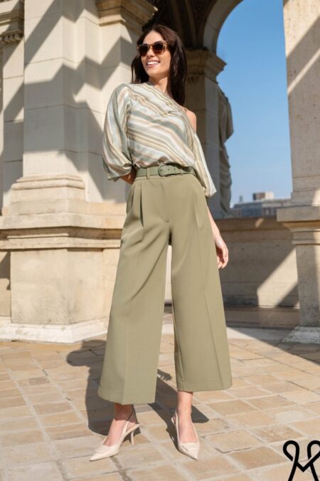 Avantgardfashion_2026_nyar_Magenta_FELSO_noi_