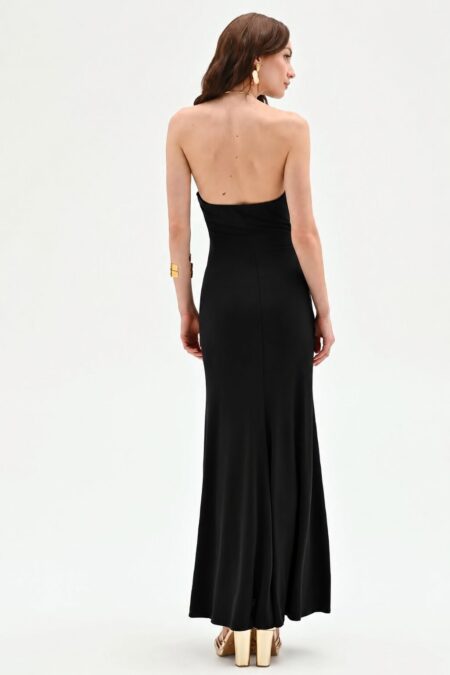 Avantgardfashion_2026_nyar_Rinascimento_ruha_noi_